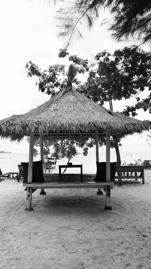 Salili Bungalow غيلي آير المظهر الخارجي الصورة